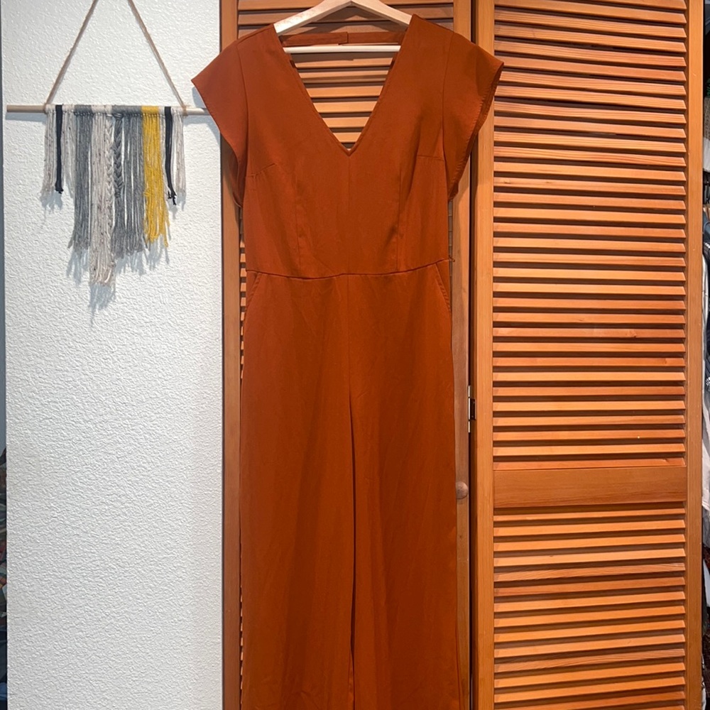 Rust orange jumper